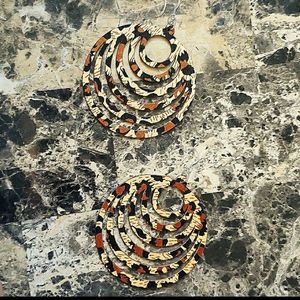 Wooden Animal print dangle earrings!